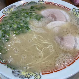 豚骨ラーメン
