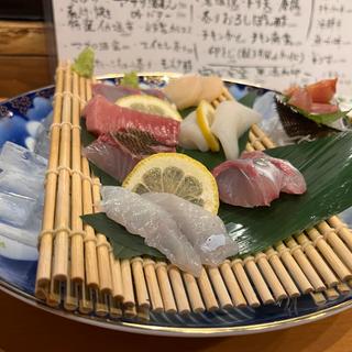 刺身盛り合わせ