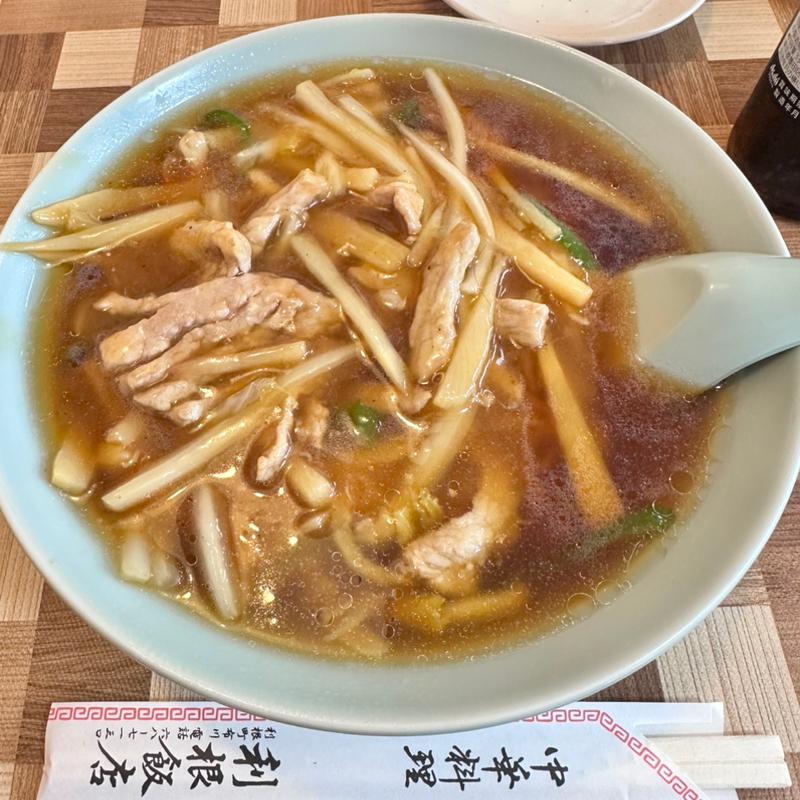 肉うまにラーメン(利根飯店 )