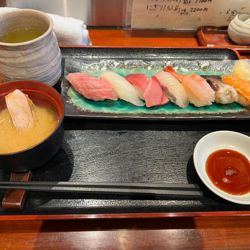 おまかせ握り(鮨芳)