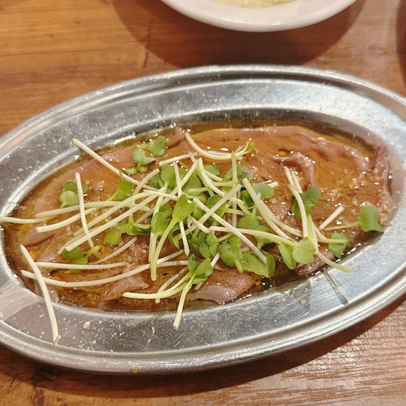 レバ刺し(新時代 京都河原町三条店)