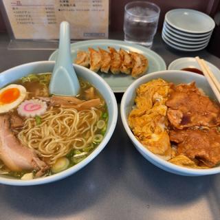 Cセット　(北京飯　ラーメン　餃子)(北京 高棚店)
