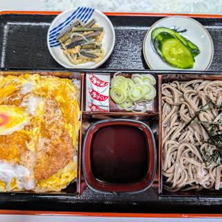 ざる付きかつ重