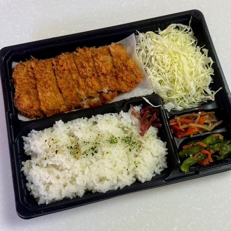 特撰やわらかヒレかつ弁当(とんかつ新宿さぼてん エキアプレミエ和光店)