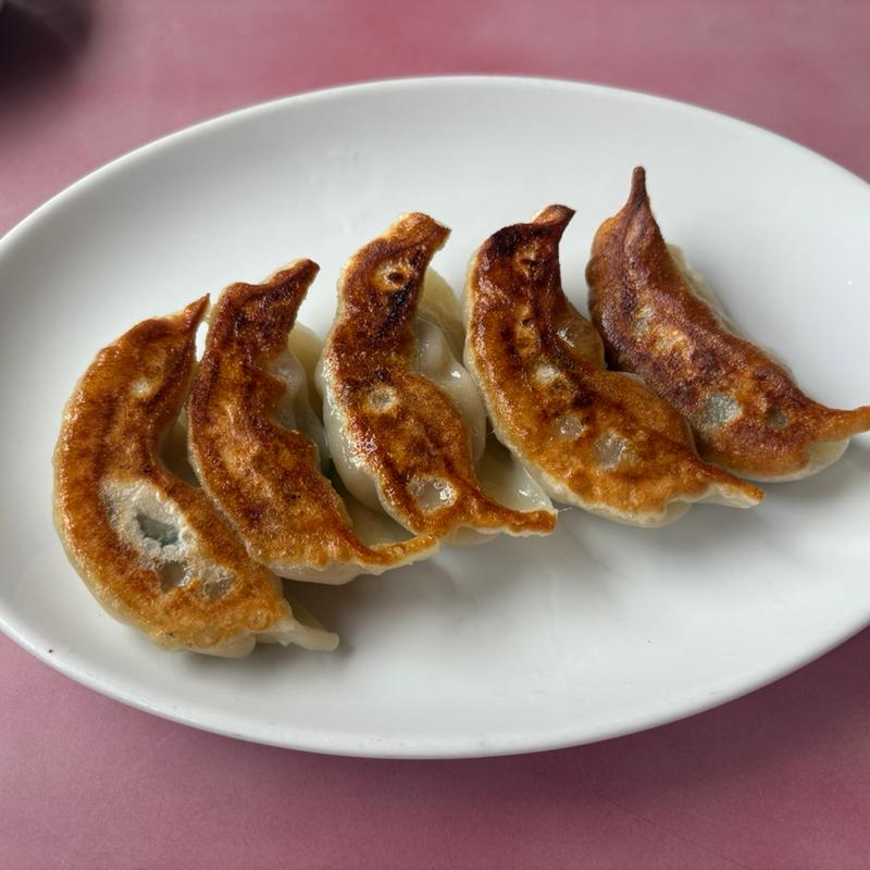 餃子(らいらい飯店)