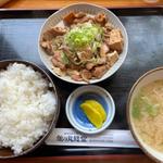 ホルモン定食(舘の丸食堂 )