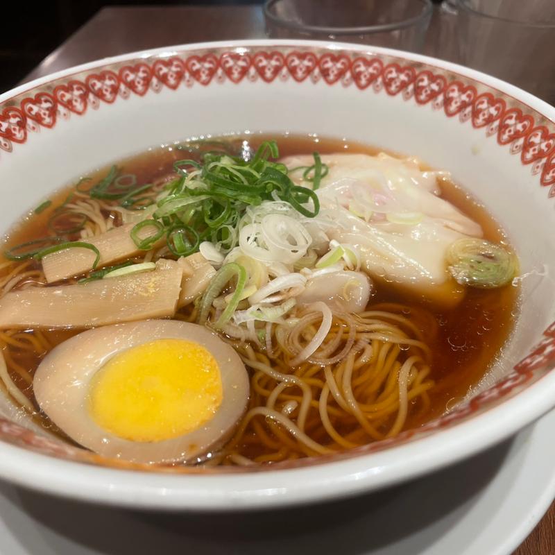 ワンタン麺 小籠包セット(紅虎餃子房 ピオレ明石店)