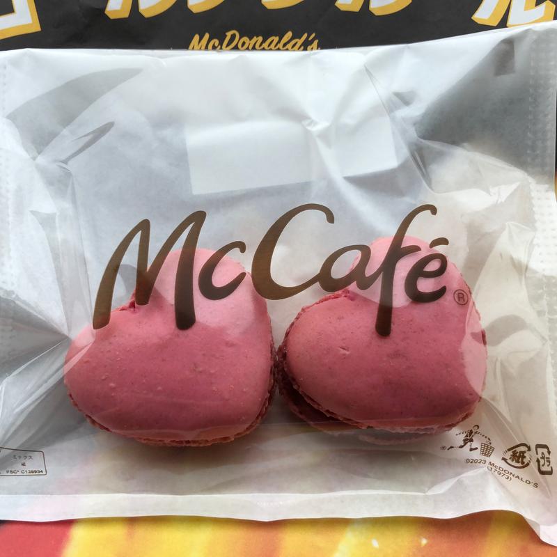 ハートのマカロン ストロベリー（2個）(マクドナルド 八潮駅前店)