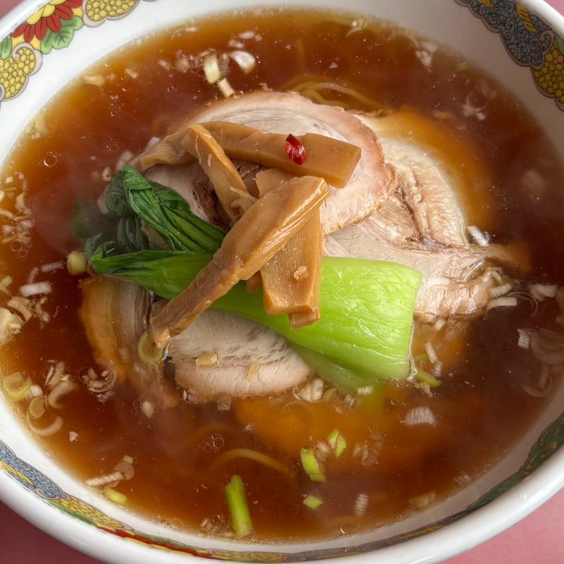 チャーシュー麺(らいらい飯店)