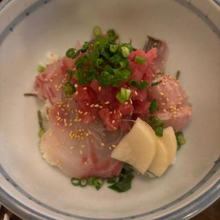 海鮮丼