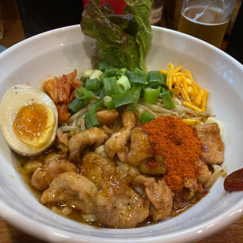 旨辛ホルモンまぜそば (麺と肉　だいつる　ひるドラ鶴橋)