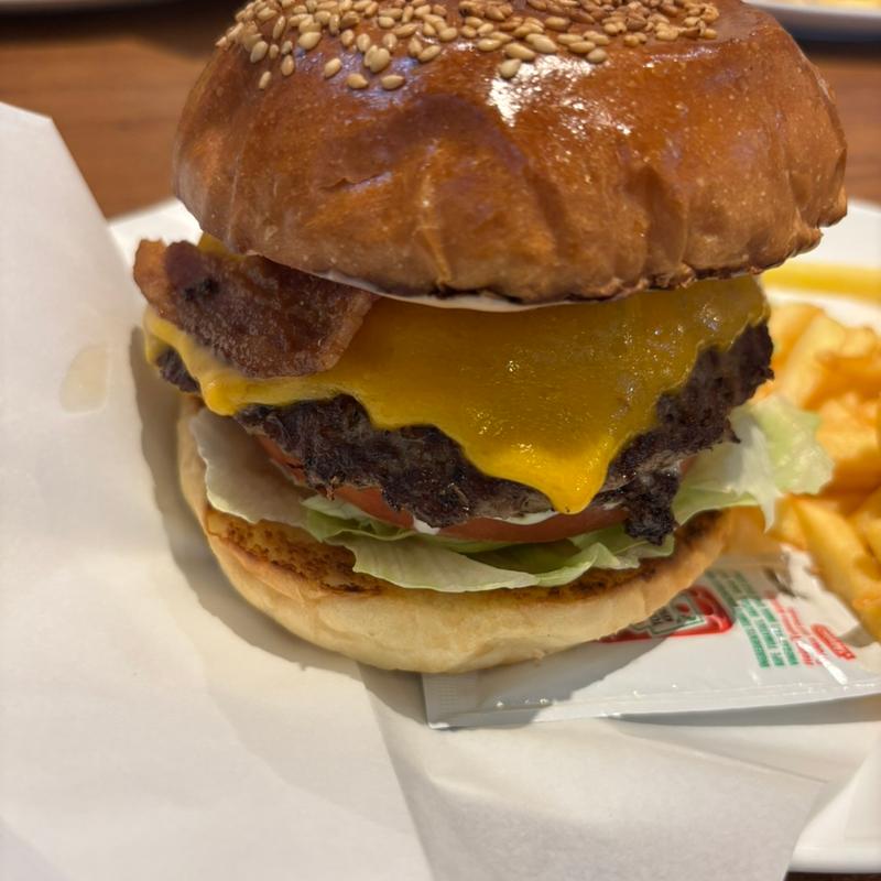 ベーコンチーズバーガー(Authentic)