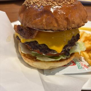 ベーコンチーズバーガー