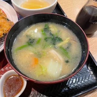 たっぷり野菜の麦みそ汁(大戸屋ごはん処 川崎銀柳街店)