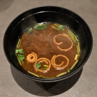 なめこの赤出汁