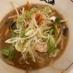 笑盛タンメン（中）(博多辛味噌タンメン 笑盛 天神南店 (えもー))