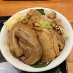 雷➕チャーシュー(松戸中華そば 富田食堂 東千葉店)