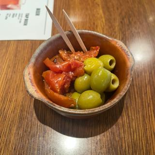 オリーブトマト