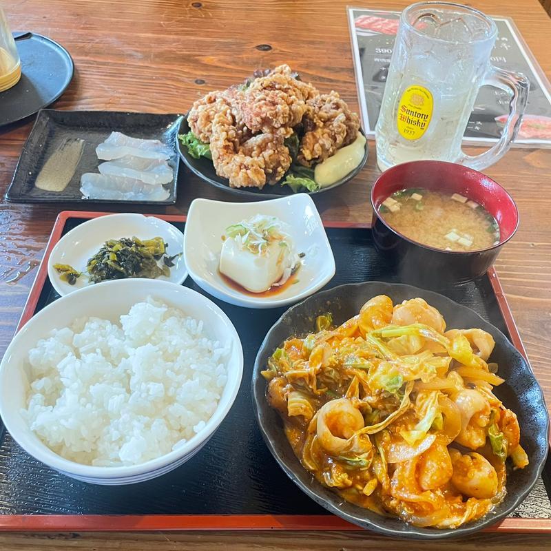 味噌ホルモン定食(感謝亭)