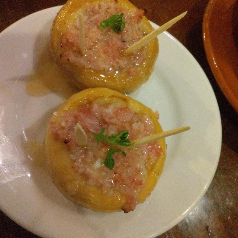 でかいマッシュルームのピンチョス(バルデエスパーニャタパス)