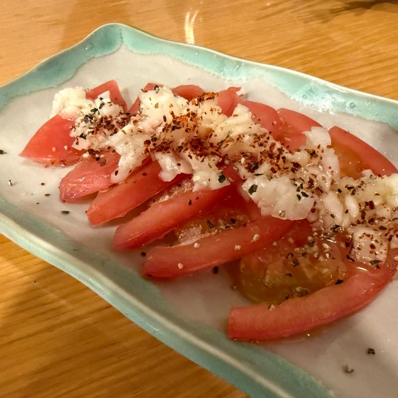 凍らせトマト(一軒め酒場 新宿中央東口店)