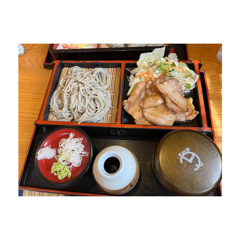 スタミナセット(生そば丸十)