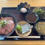 やくらいワサビフ丼