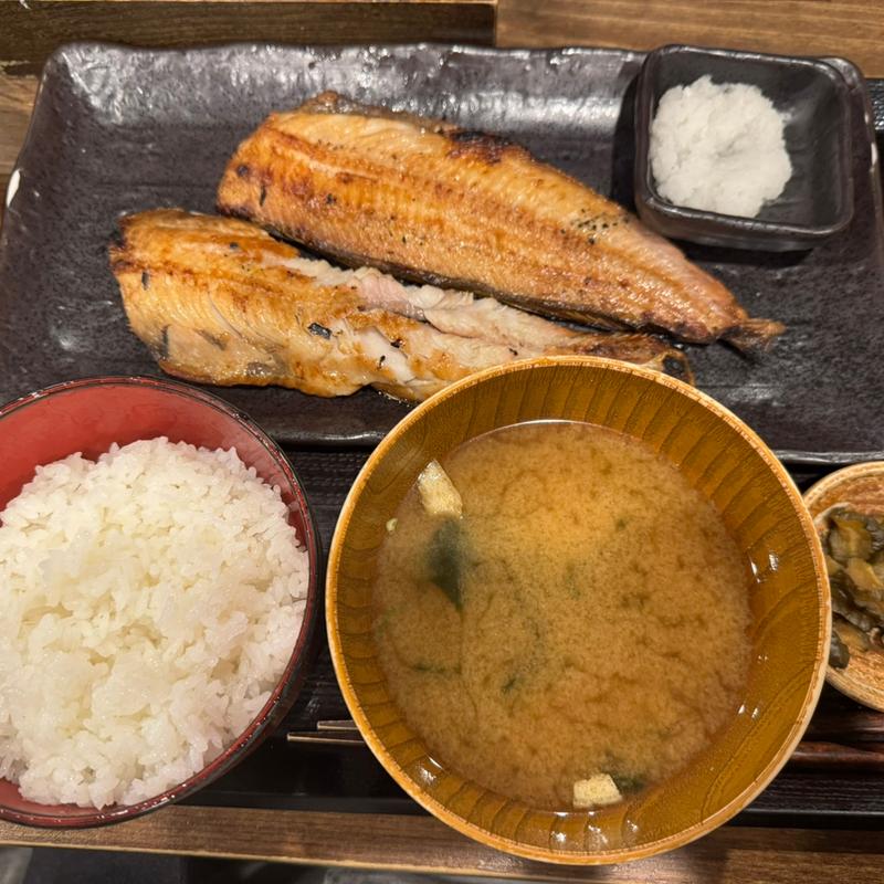 ほっけ一尾定食(しんぱち食堂 西武新宿店)