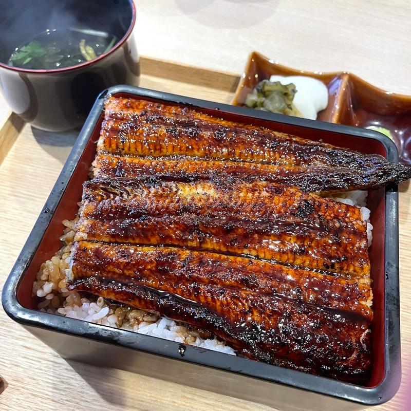 鰻重（特上）(うなぎ屋羽付)