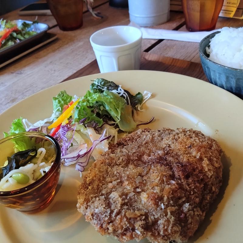 BIGメンチカツ(めがね)