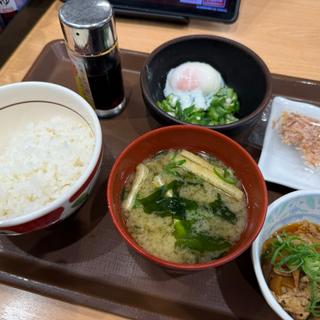 牛まぜのっけ朝食