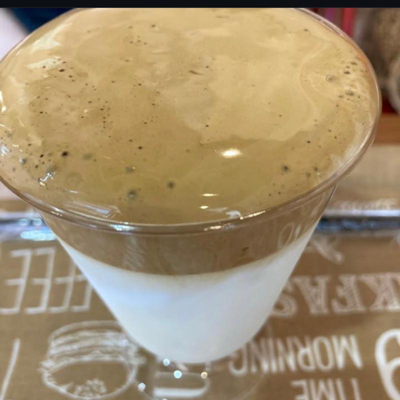 ダルゴナコーヒー(Cafe Woo)