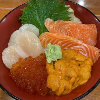 北前丼(ヤン衆料理 北の漁場)