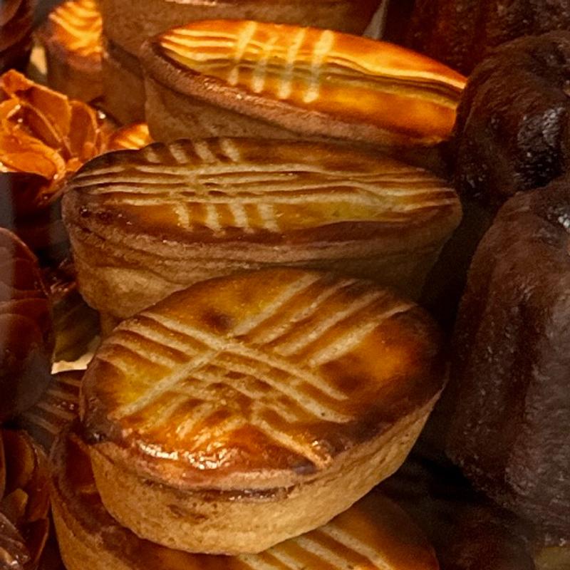 本日焼きエンガディナー(POINT ET LIGNE(ポワン エ リーニュ) 神楽坂店)