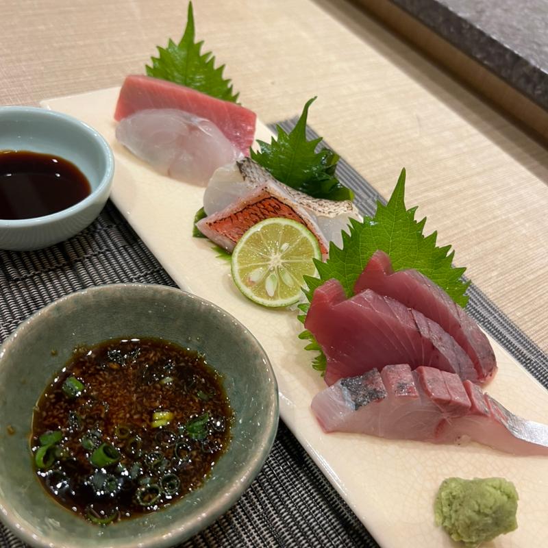 刺身盛り合わせ(小)(つづみ )