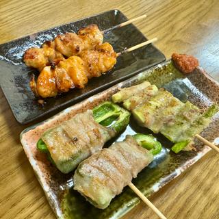 焼き鳥、もも焼き、ピーマン巻き、アスパラ巻き