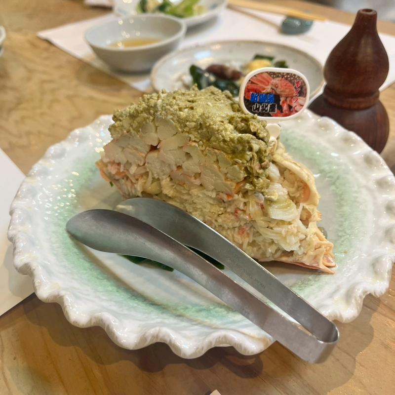 ずわい蟹　半身(りき六)