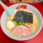 プレミアム塩とんこつ(ラーメン山岡家 南2条店)