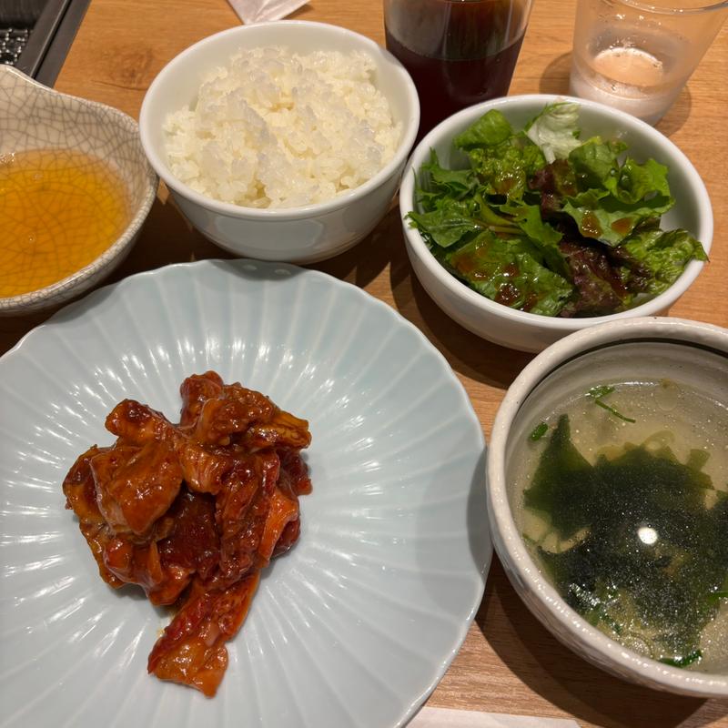 切り落としランチ(京都焼肉 天壇1965 MARUNOUCHI)