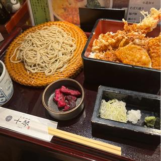 大エビ天重と江戸そば
