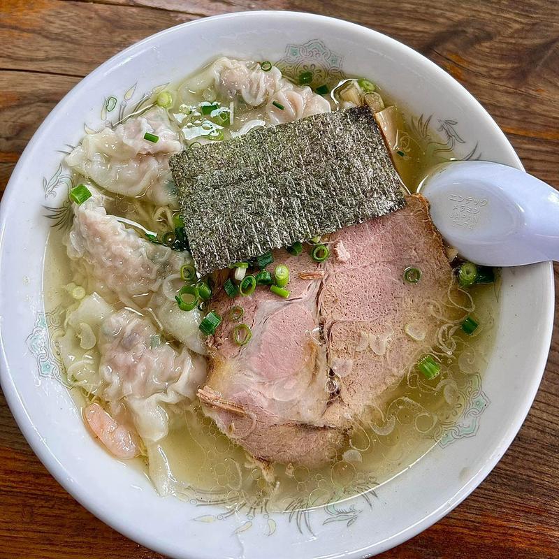 塩雲呑麺(伊達屋 （だてや）)