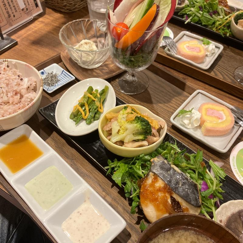 やさいの王様定食(やさいの王様 日比谷シャンテ店 | やさいレストラン)