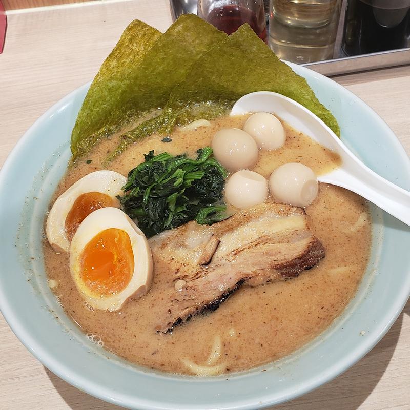 味玉ラーメン(真正博多家系ラーメン松本家)