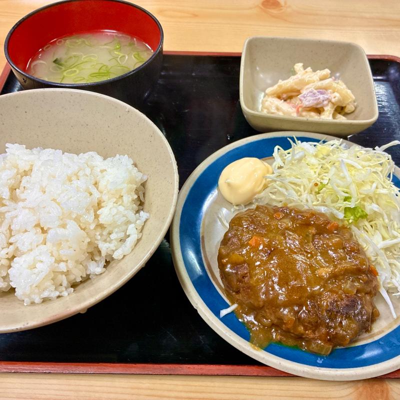 カレー煮込みハンバーグ定食(大衆酒場 酒房かどや)