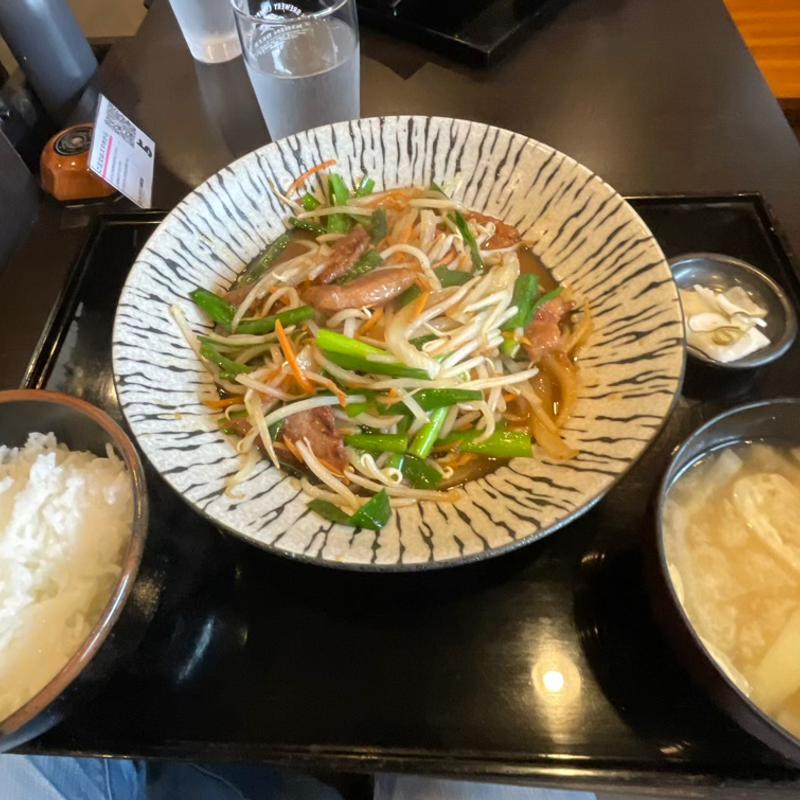 ニラレバー炒め定食(和食 まるぶん)