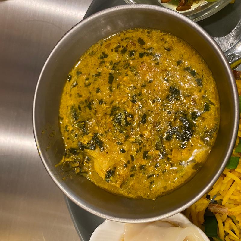 ガーリックチキンサグカレー(カレーアパート ニュートキワ(咖喱公寓 新常盤))