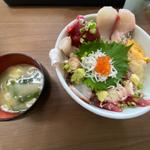 スペシャル海鮮丼