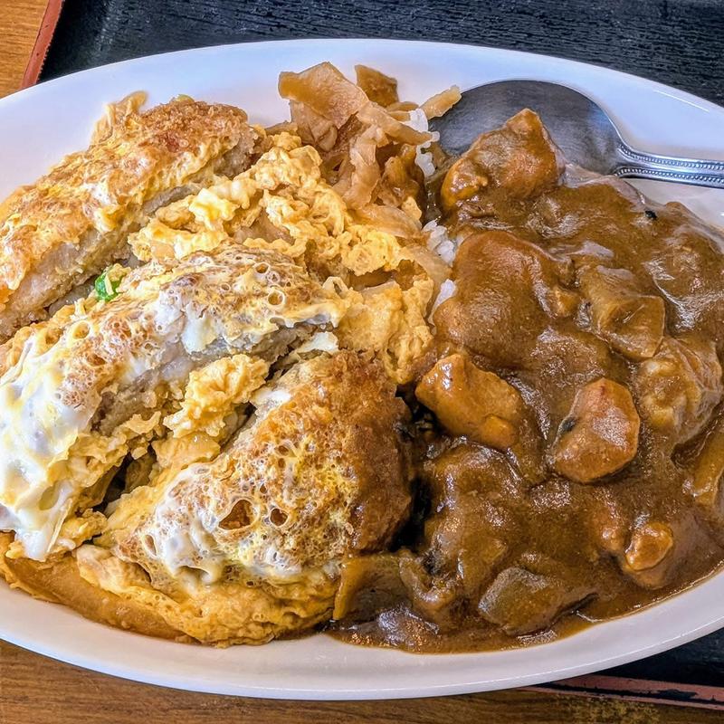 カツ丼カレー 大盛り(茂利多屋 )