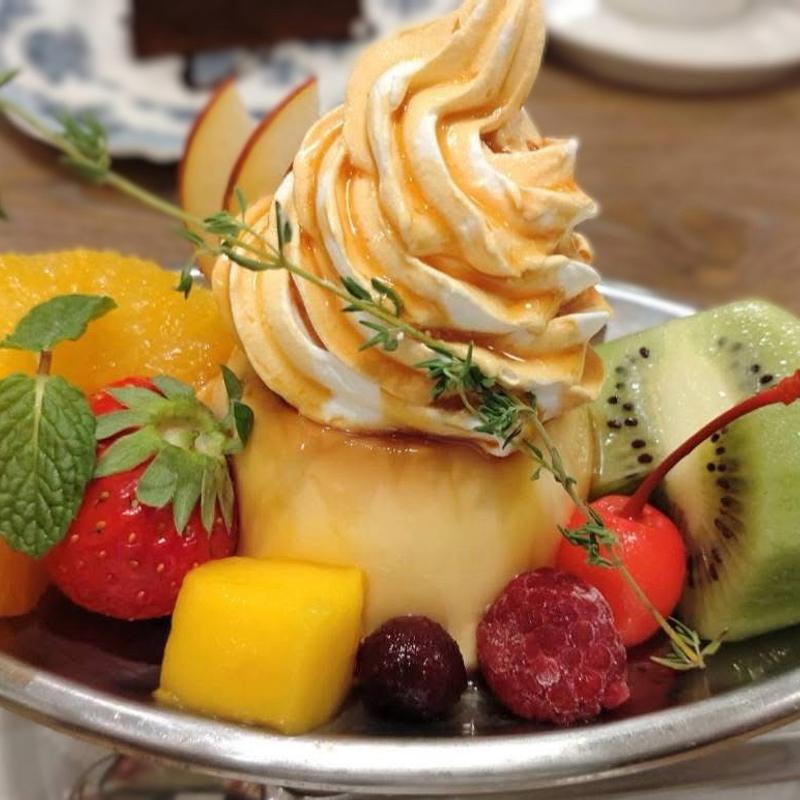 プリンアラモード(純喫茶とスイーツPARLOUR ラルゴ ららぽーと門真店)