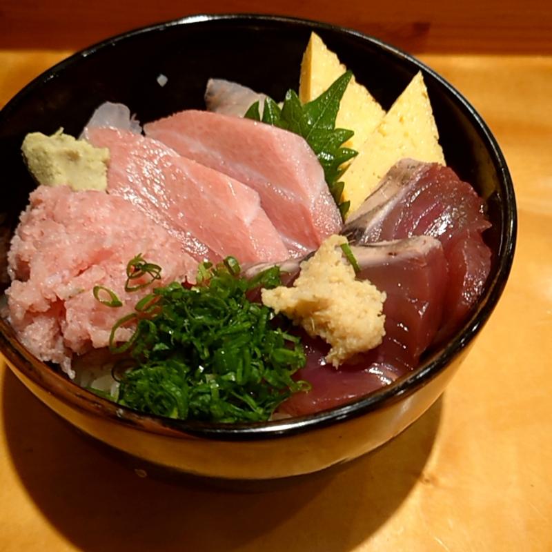 五色丼(寿司 とちの木)